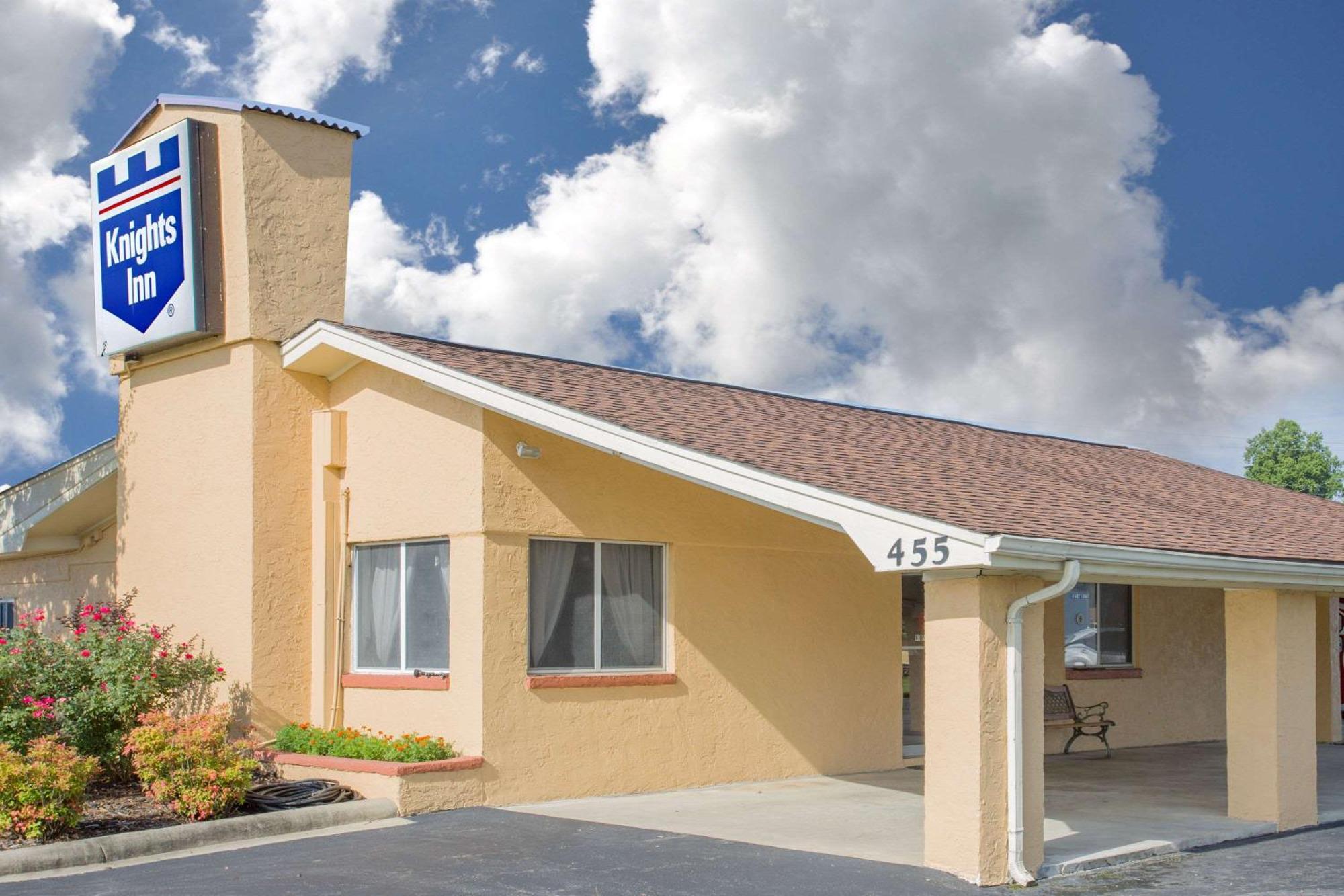 Knights Inn Mount Airy Exterior photo